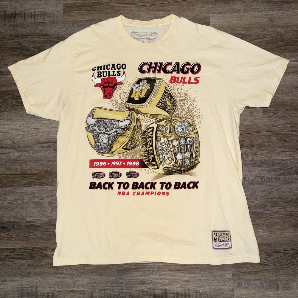 Chicago Bulls Mitchell Ness NBA Hardwood Classics Back 2 Back 2 Back T Shirt XL